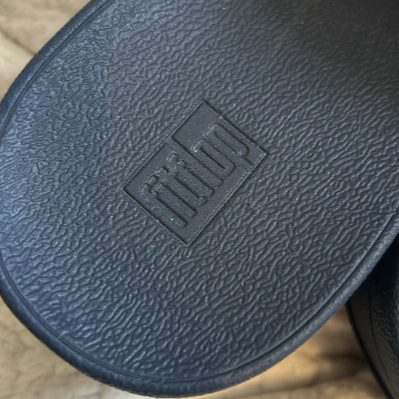 Fitflop US size 8. Wore once. - Picture 6 of 8